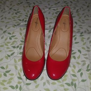 Womens shoes